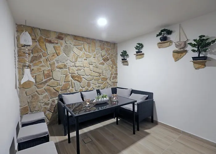 Гостевой дом Wellness Kristyna - Acko 3*