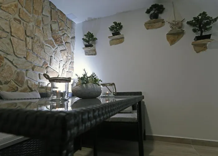 Wellness Kristyna - Acko 3*